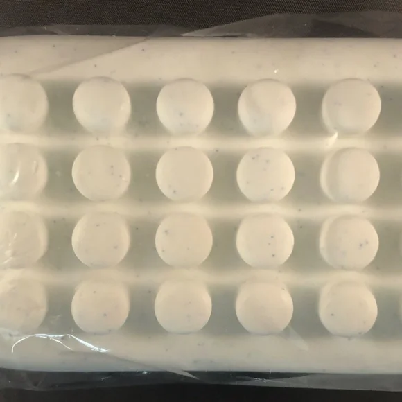 Bliss Mammoth Minty Scrub Bath Bar Soap (now discontinued)